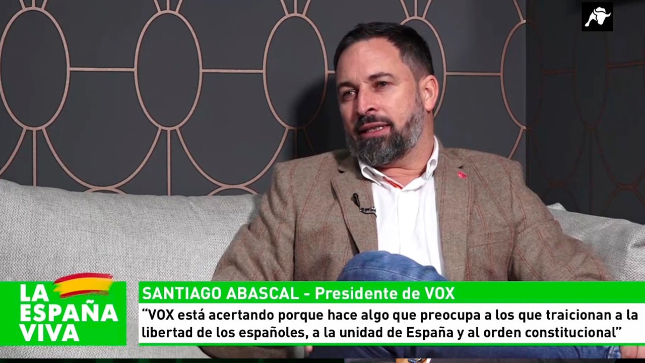 Santiago Abascal: ‘Casado desea una gran coalición con el PSOE mientras desprecia a VOX’