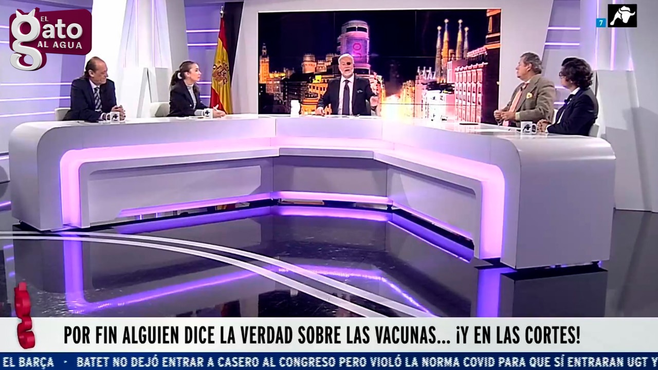 Rifirrafe entre Calvet y Teresa Gómez ¿Son eficaces las vacunas? ¿Es una ‘obligación’ vacunarse?