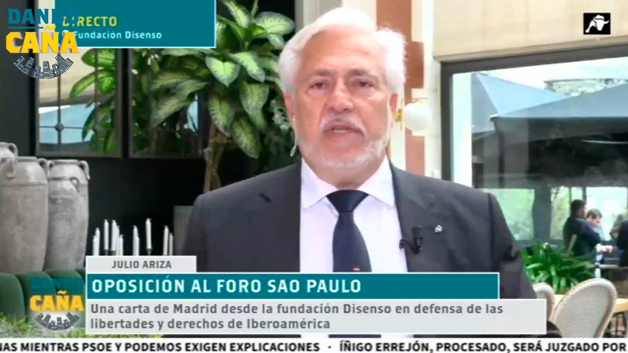 Julio Ariza asiste a la presentación del documental que desenmascara el Foro de Sao Paolo