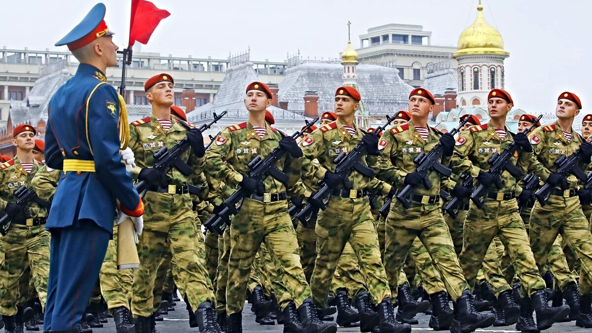 Rusia celebra el Día de la Victoria a la espera de la contraofensiva ucraniana