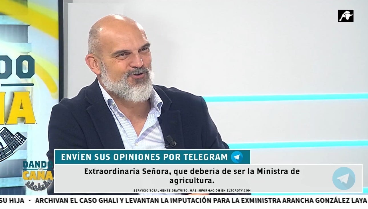 Víctor Sánchez del Real explica las sombras de la nueva ley audiovisual que favorece a PP y PSOE