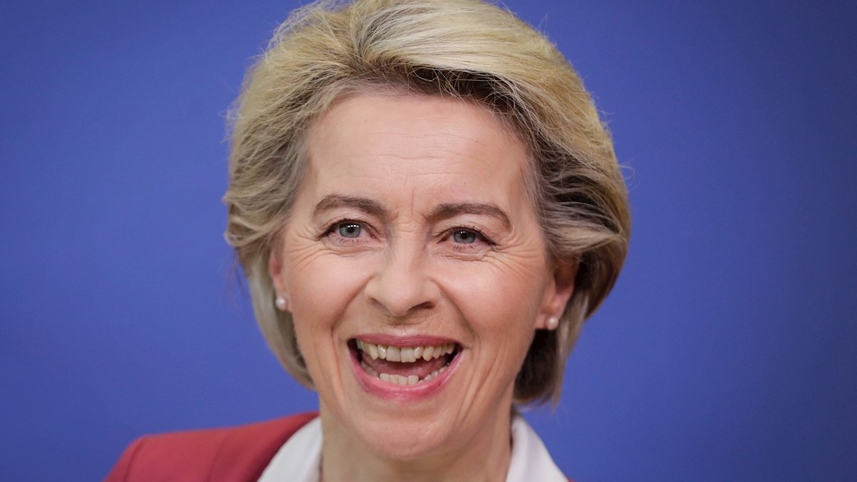 Populares y socialistas, de nuevo del mismo lado: Bruselas protege a Von der Leyen frente a la ofensiva de los Patriotas por Europa