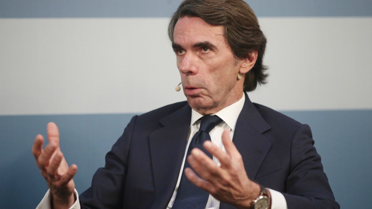 Aznar: «Si Sánchez sale reelegido habrá consulta en Cataluña y el País Vasco»