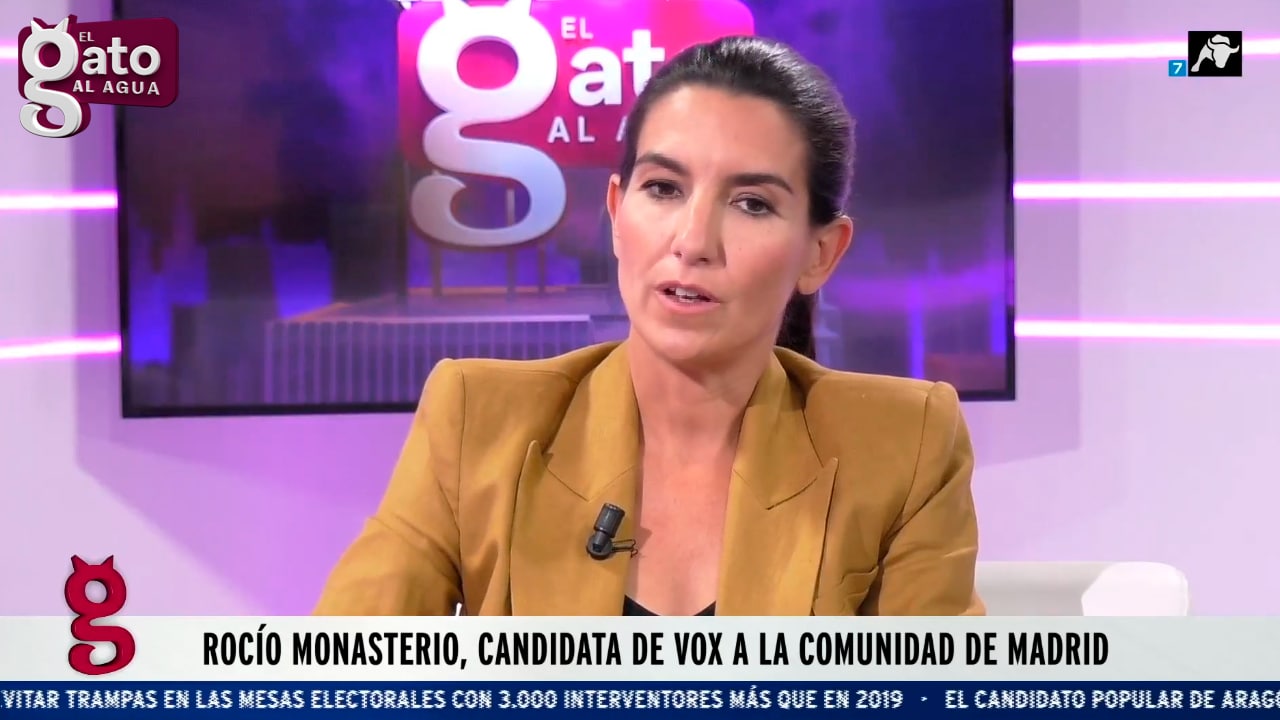 Esto es lo que ha sucedido hoy en Lavapiés mientras Monasterio hablaba con los vecinos