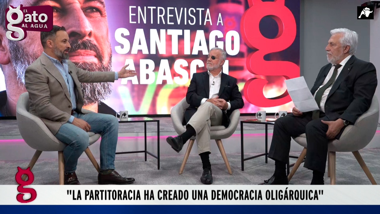 Abascal lanza una de sus primeras propuestas electorales: un referéndum ante una partitocracia que ha creado “una democracia oligárquica”