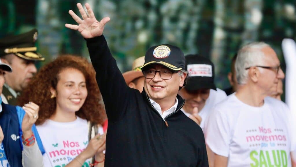 Petro: cuando todos los adversarios son "nazis" y España es la "sanguinaria"