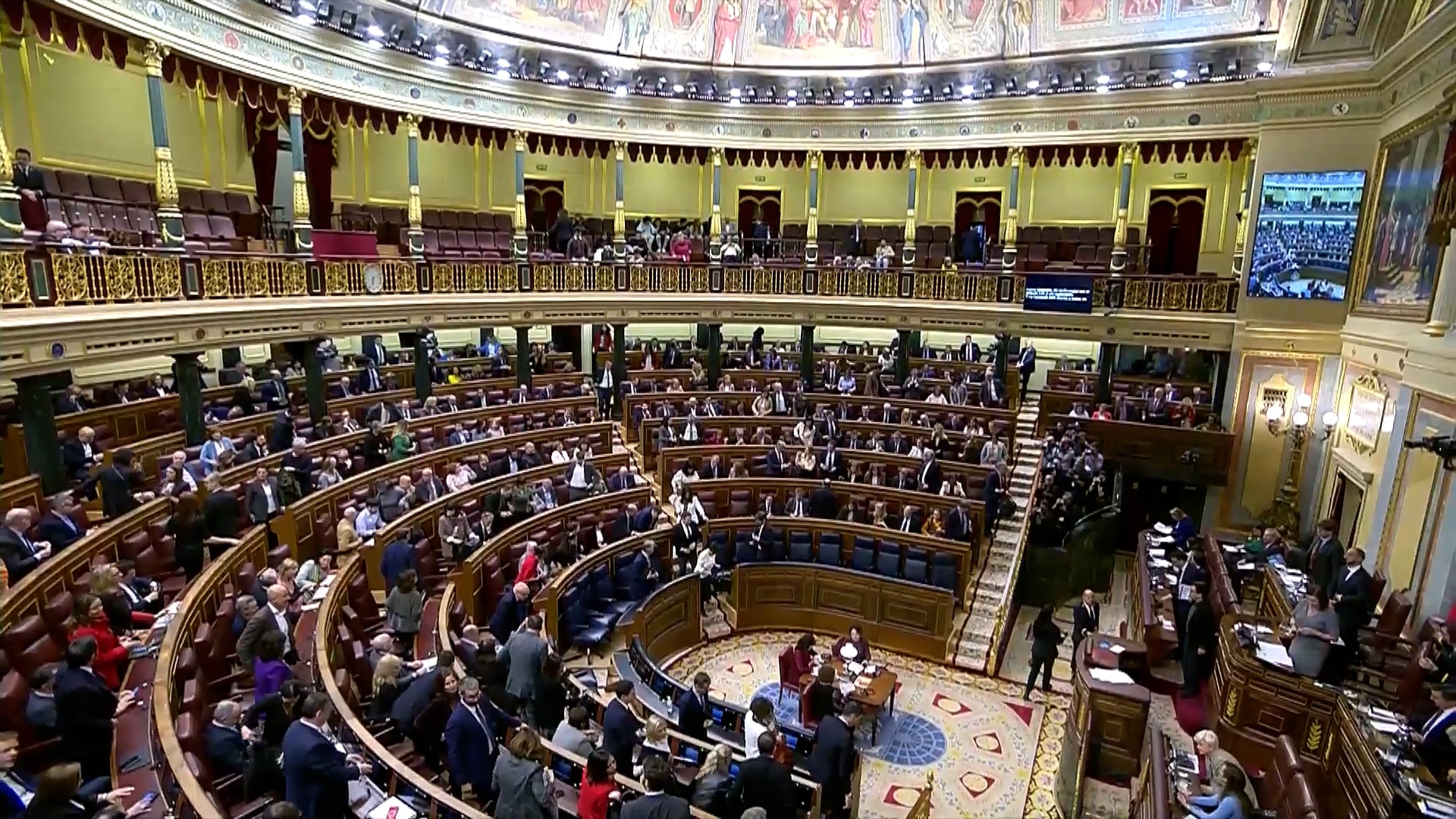 La amnistía naufraga en el Congreso por las exigencias de Junts