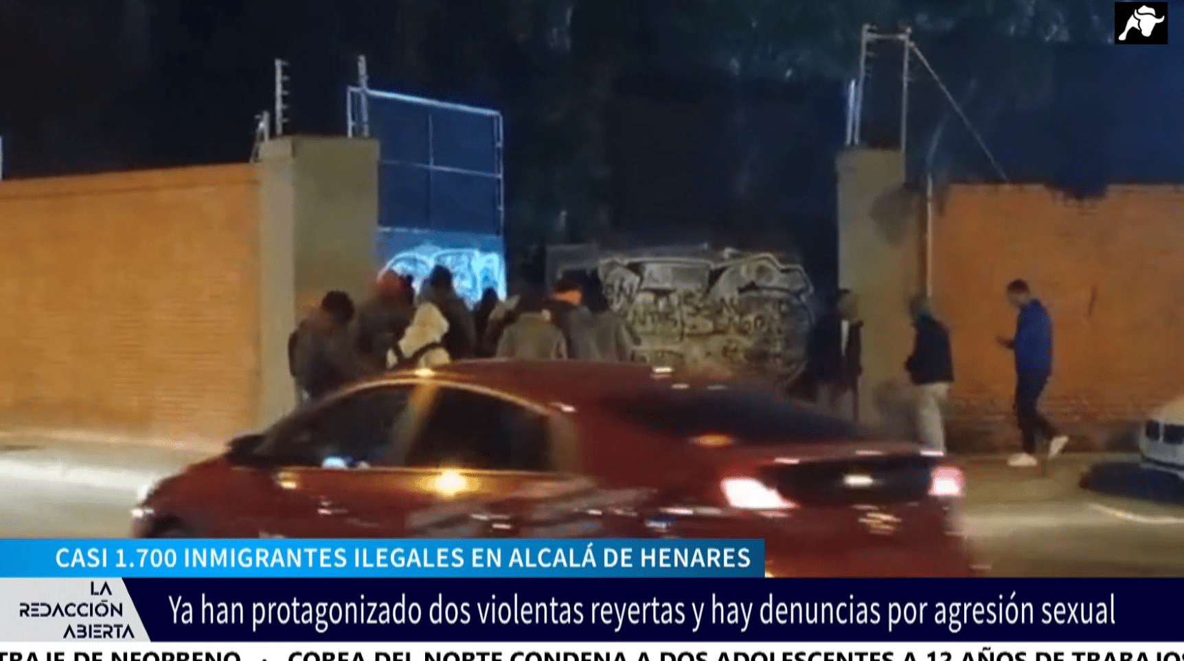 El Gobierno reconoce la inseguridad de la inmigración en los documentos oficiales pero la niega de cara al público.