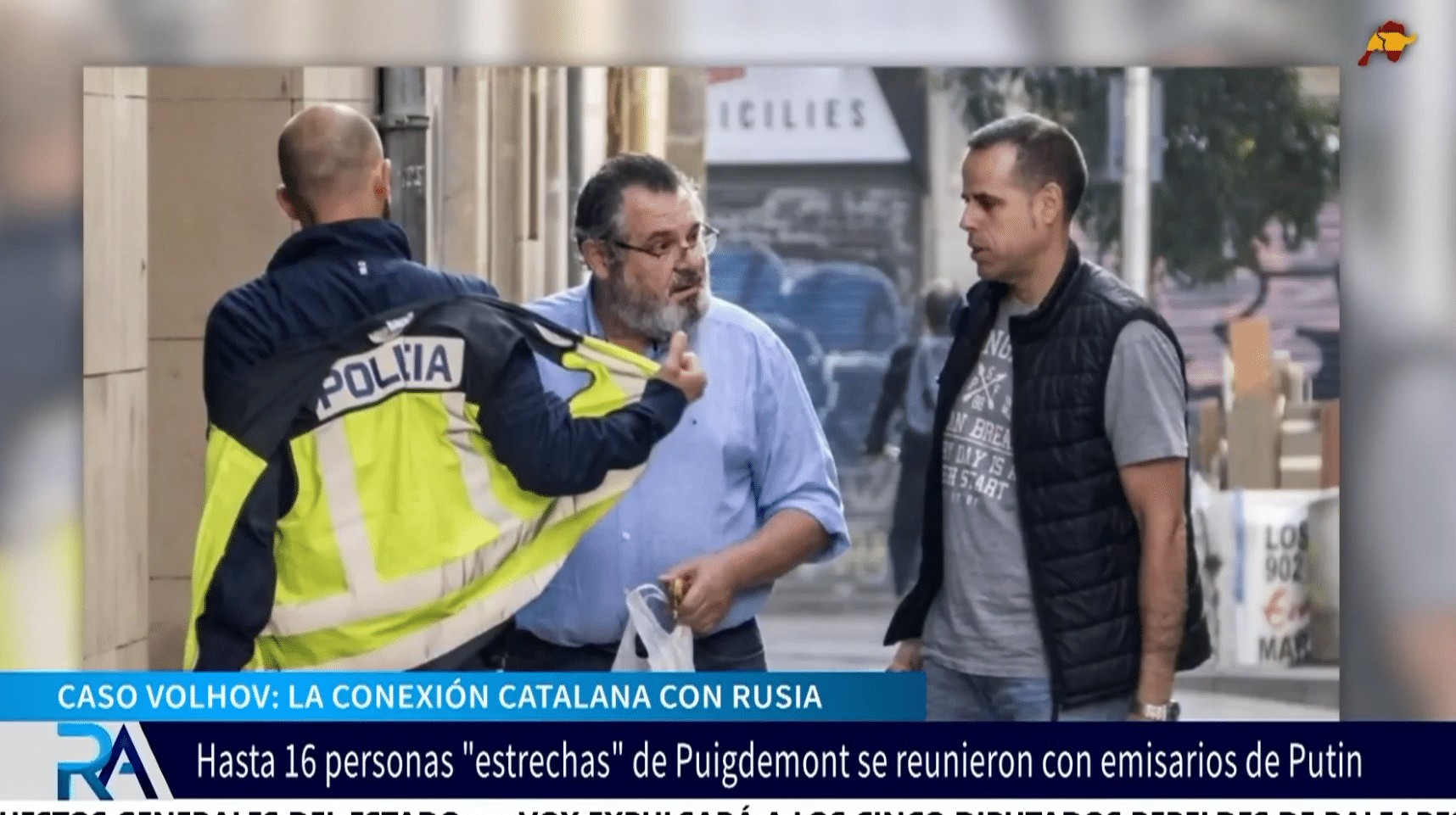 El juez Aguirre señala a 16 personas del círculo de Puigdemont por mantener encuentros con emisarios de Putin