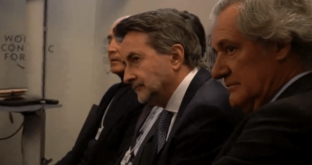 Las ocho mentiras de Pedro Sánchez sobre la economía española en Davos