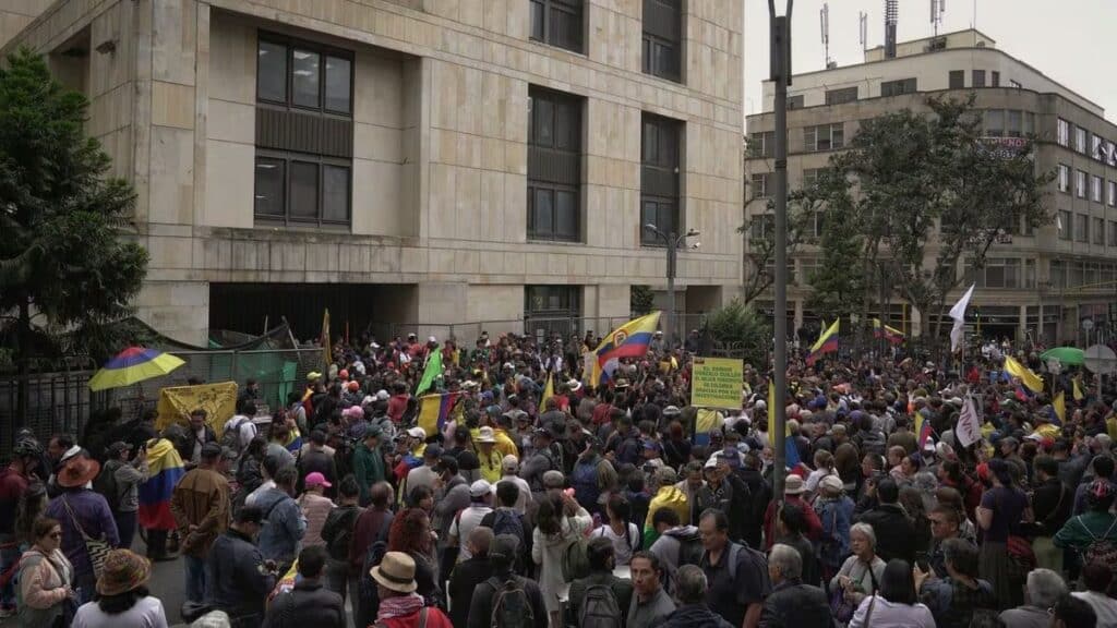 Con el asedio al Palacio de Justicia Petro lanza un mensaje al Congreso de la República