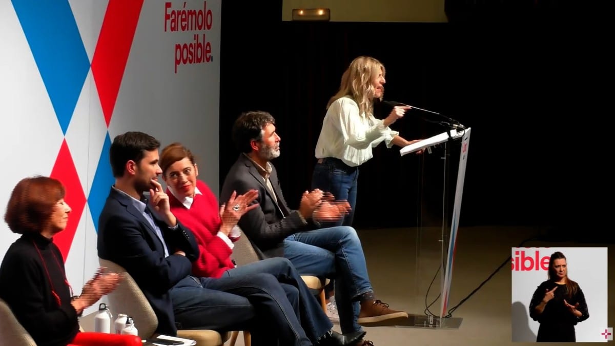 Yolanda Díaz cuestiona el liderazgo de Feijóo: «Es un rey desnudo»