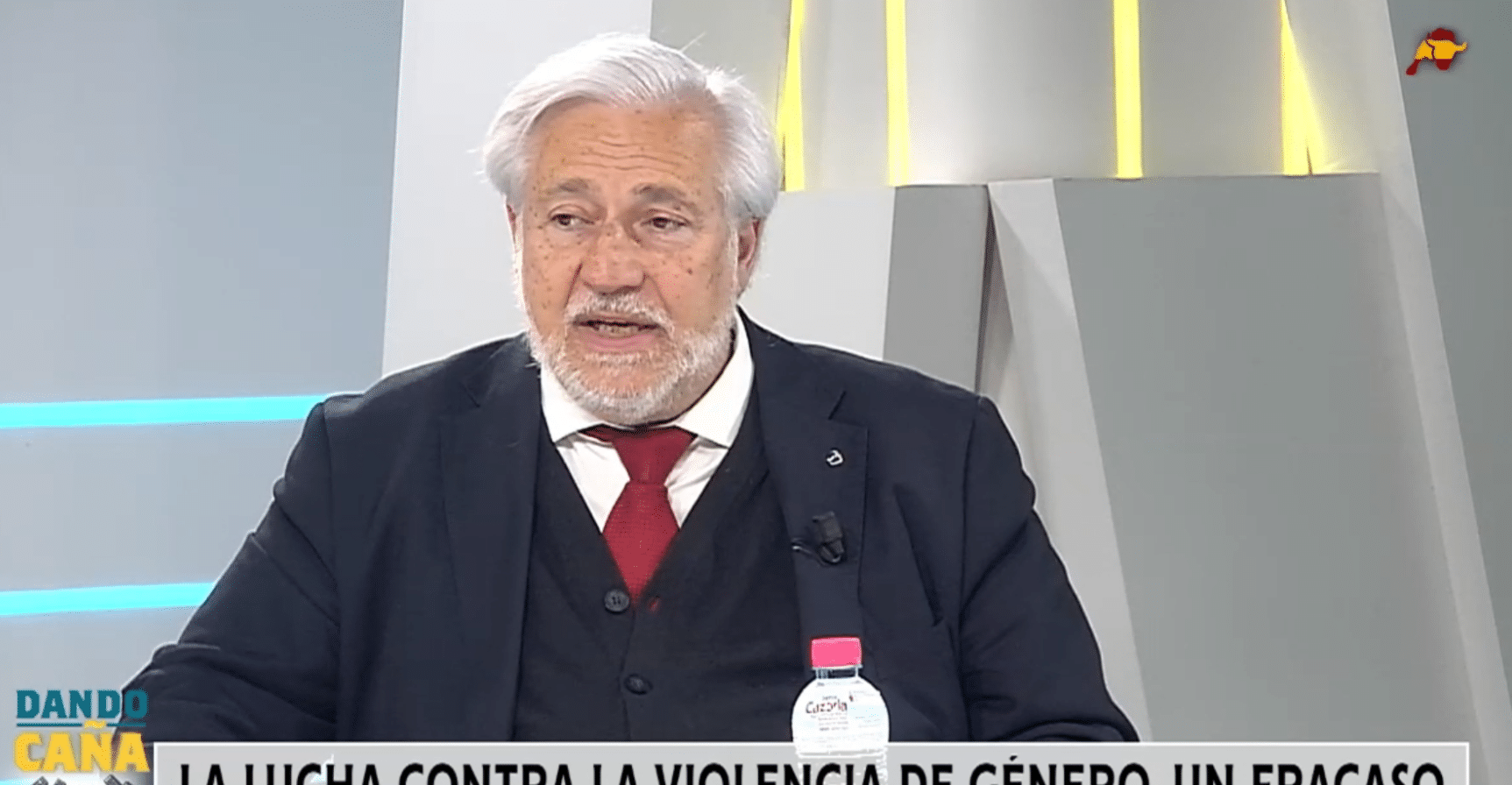 El seguidismo rastrero y perturbador de las políticas feministas