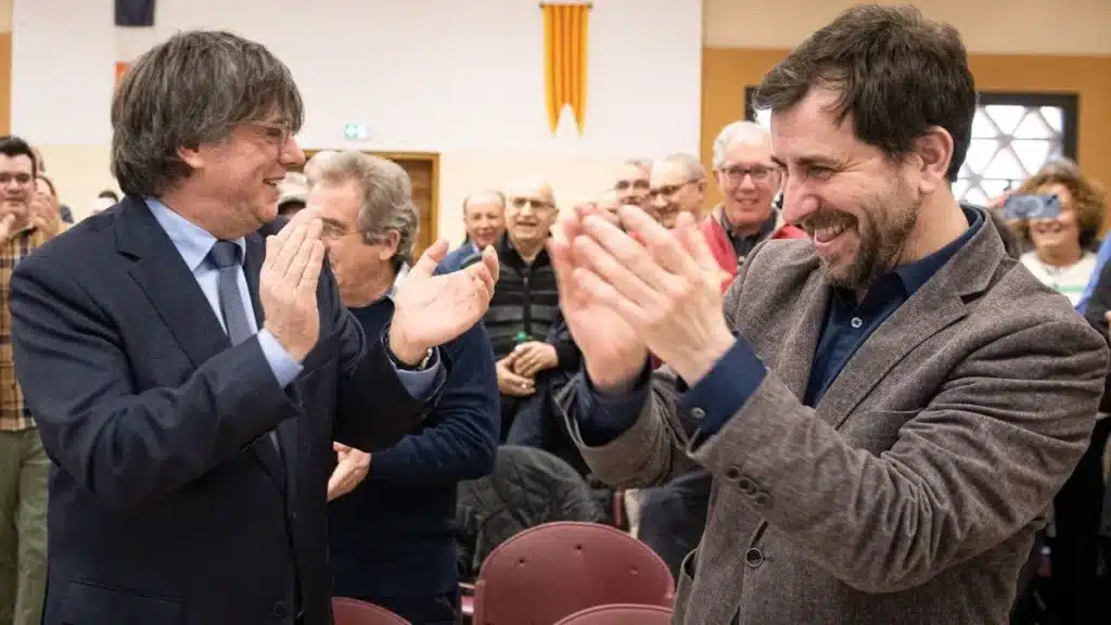 Junts amenaza con retirar su apoyo a Sánchez si el PSC no hace president a Puigdemont