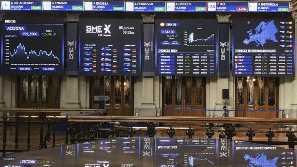 El Ibex 35 alcanza los 11.000 puntos y sube un 0,5%, a la espera de saber la inflación de la zona euro