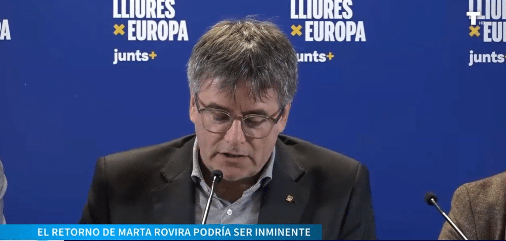Puigdemont quiere volver a España en una caravana de coches y retransmitirlo en directo
