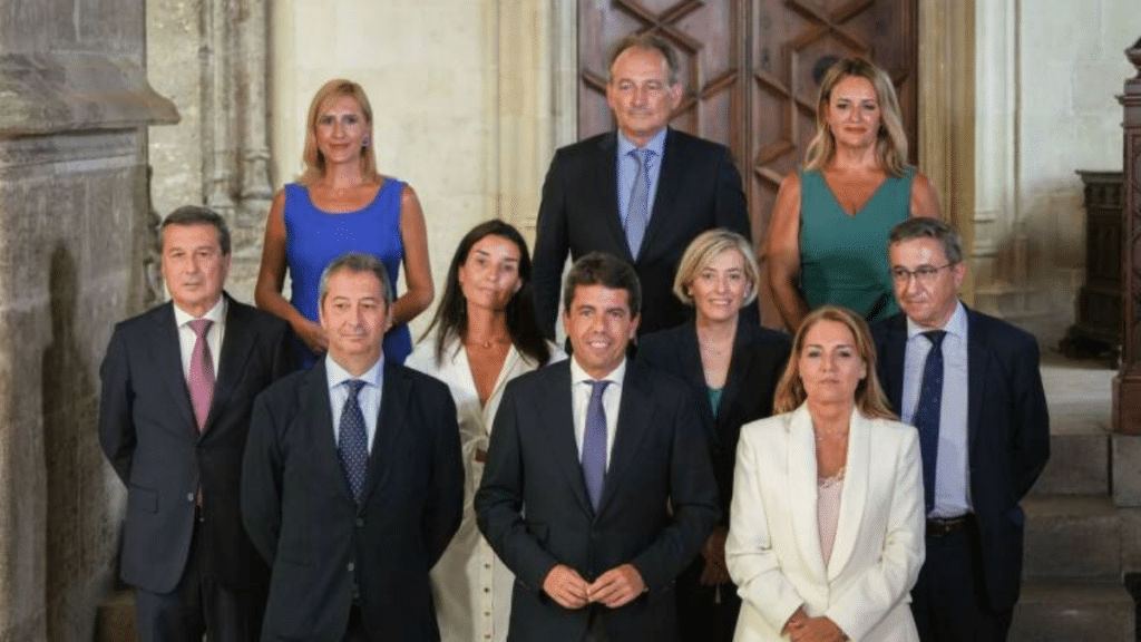 Se autoriza la contratación centralizada de los servicios de seguros de la Generalidad y su sector público instrumental por El Consell