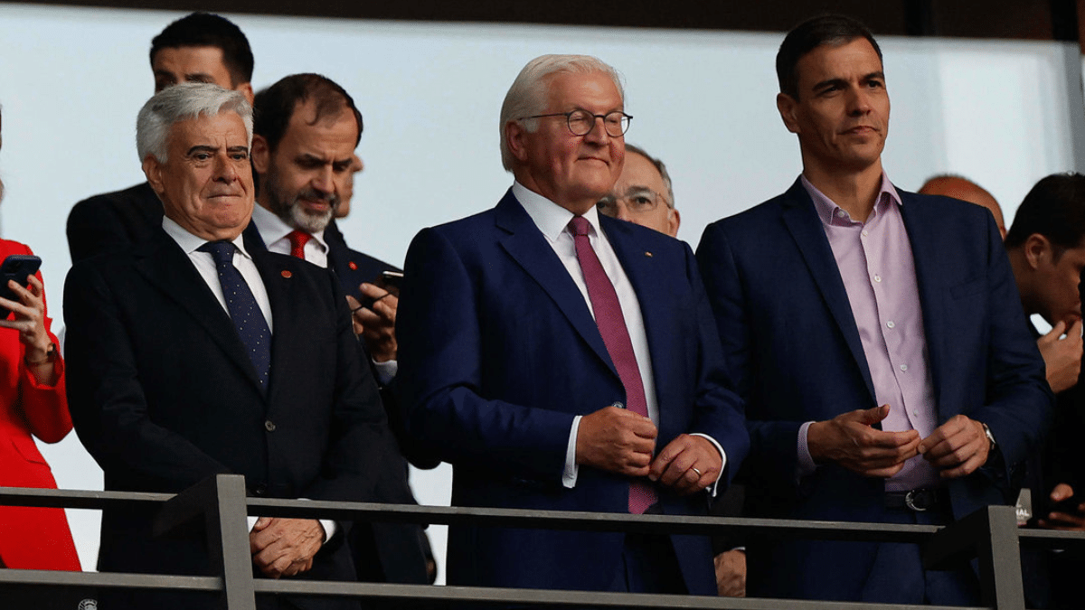 Las razones del descontento de la selección española con Pedro Sánchez