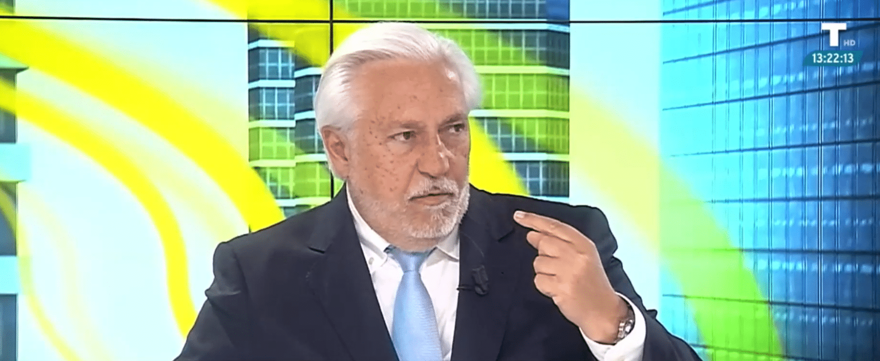 Julio Ariza, contra el estatuto del contribuyente: ¡Ojalá algún político nos proteja!