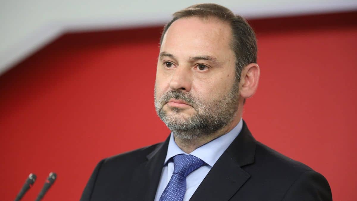 La exnovia de Ábalos admite que cobró de empresas públicas sin trabajar