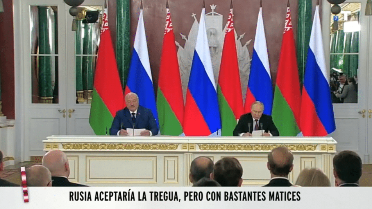 Rusia debate si inicia un alto el fuego en Ucrania