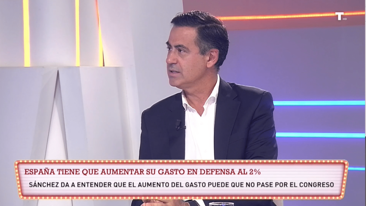 Aumento del GASTO en DEFENSA sin pasar por el CONGRESO. Rául Ramírez: «Hace un paripé y utiliza al Estado para sobrevivir»