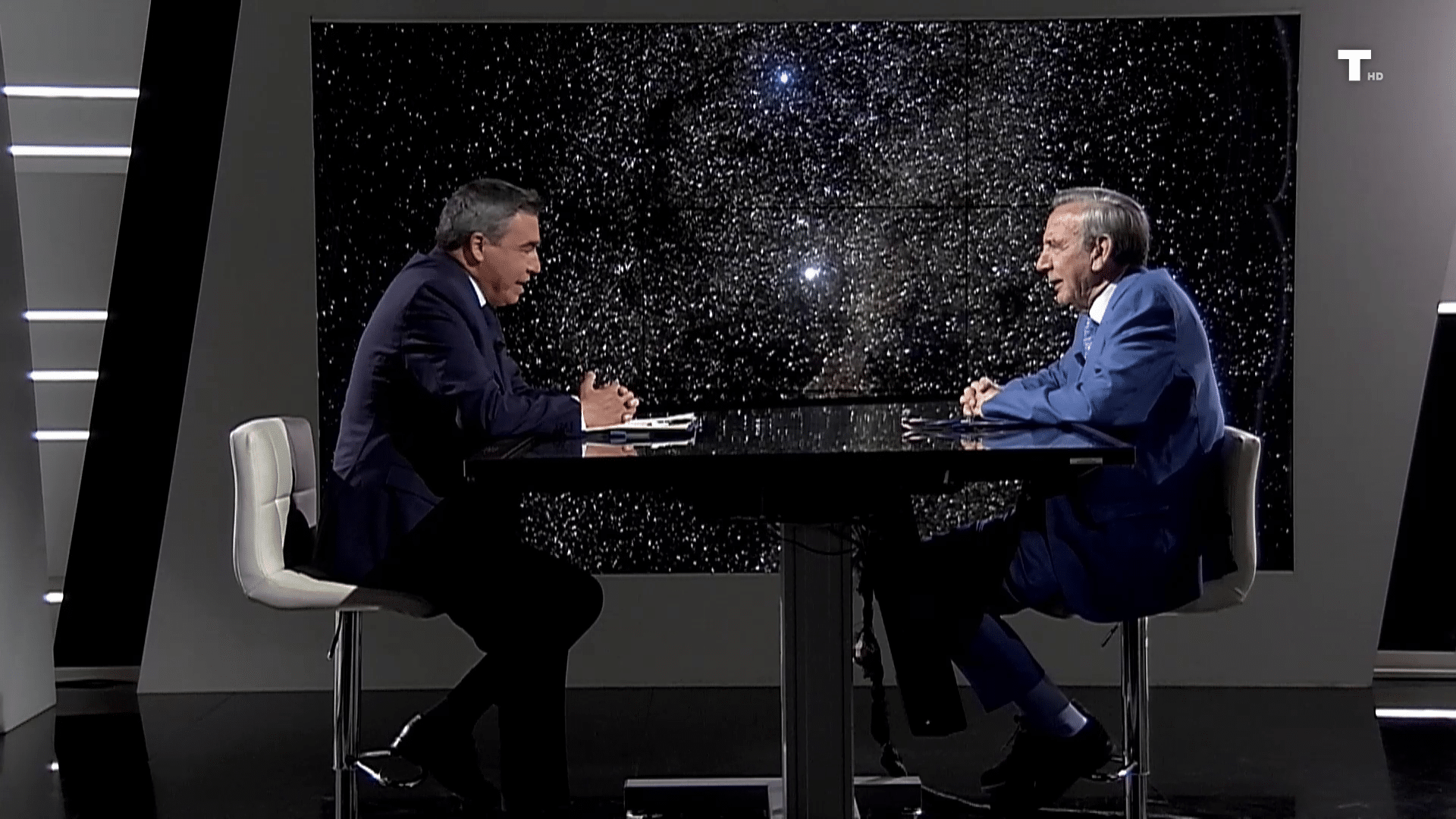 Historias de Nuestros Médicos | Doctor Antonio Burgueño Carbonell | 09/03/25