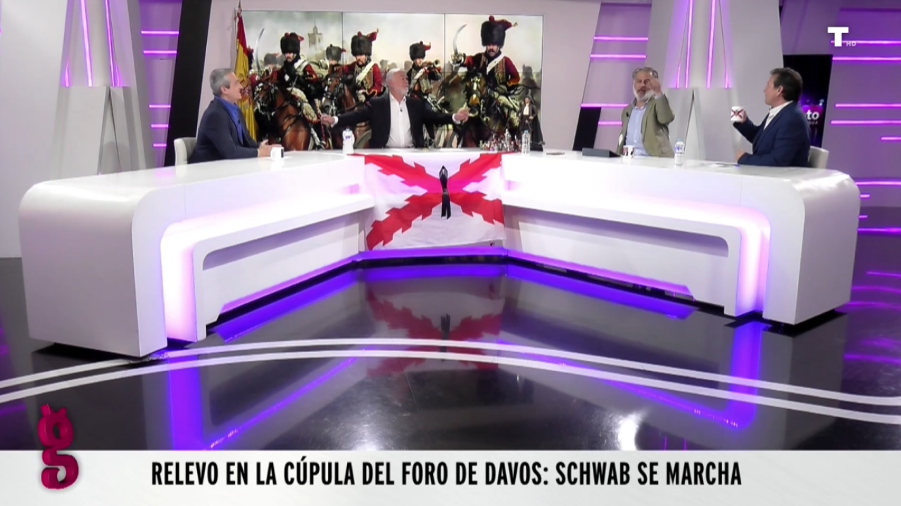 Se marcha el fundador del hermético Foro de Davos