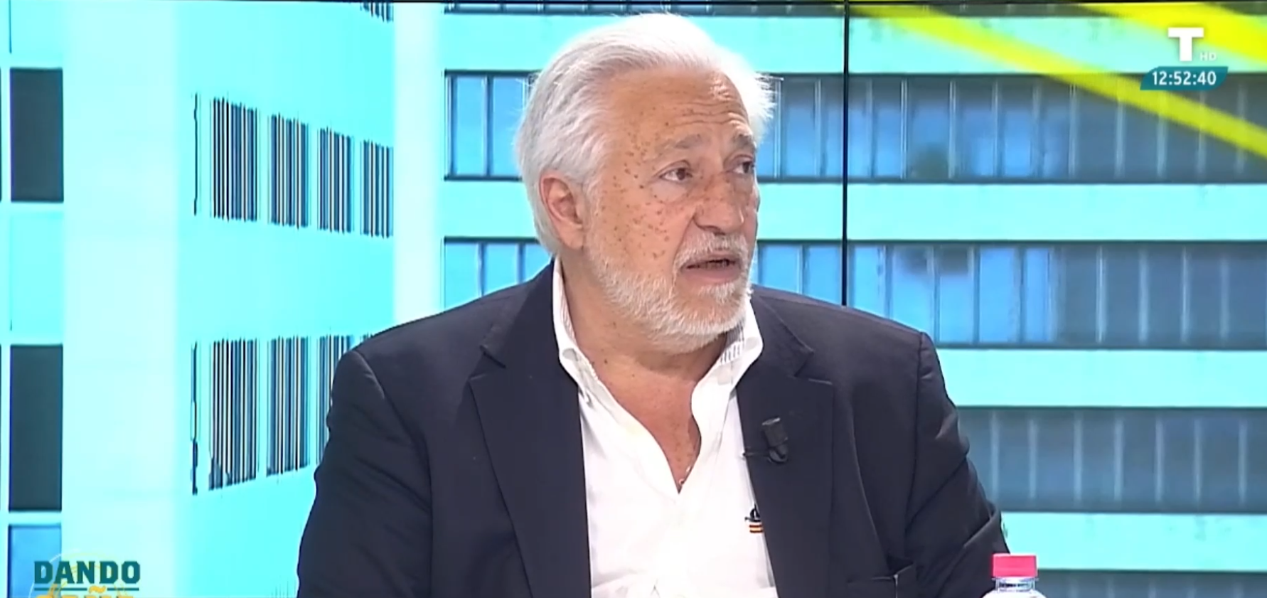 Julio Ariza contrapone la compra de armas con la preocupación por el hambre en el mundo