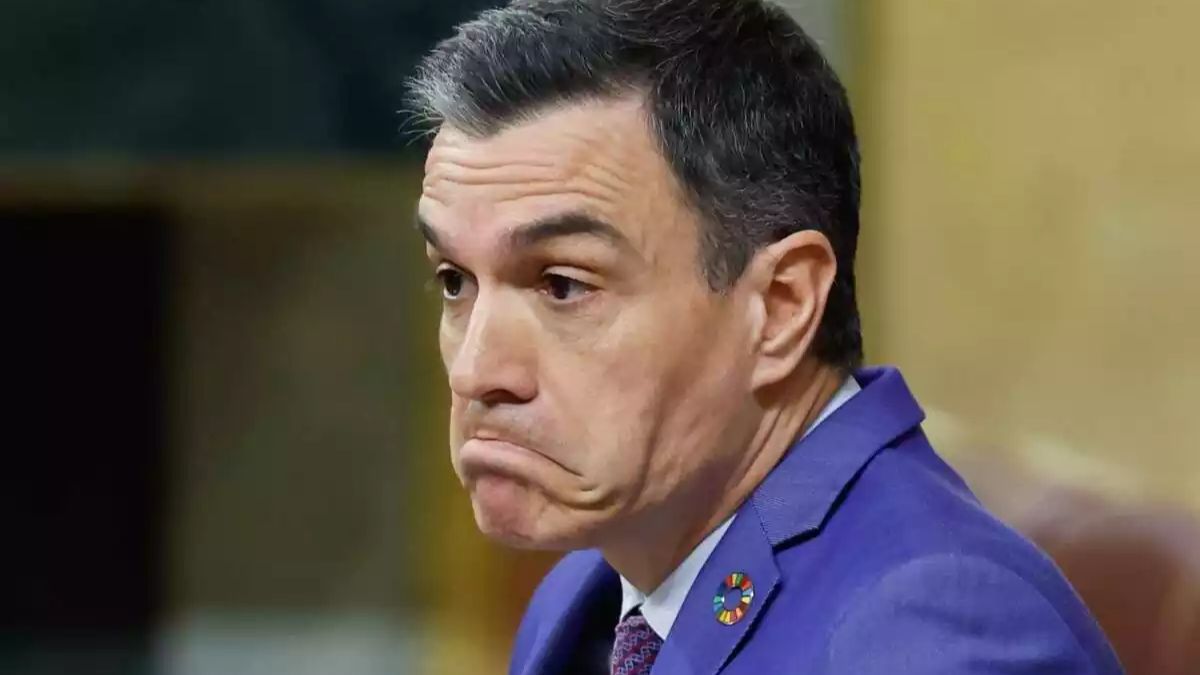 Pedro Sánchez advierte al PP: la filtración de sus mensajes con Ábalos es un delito