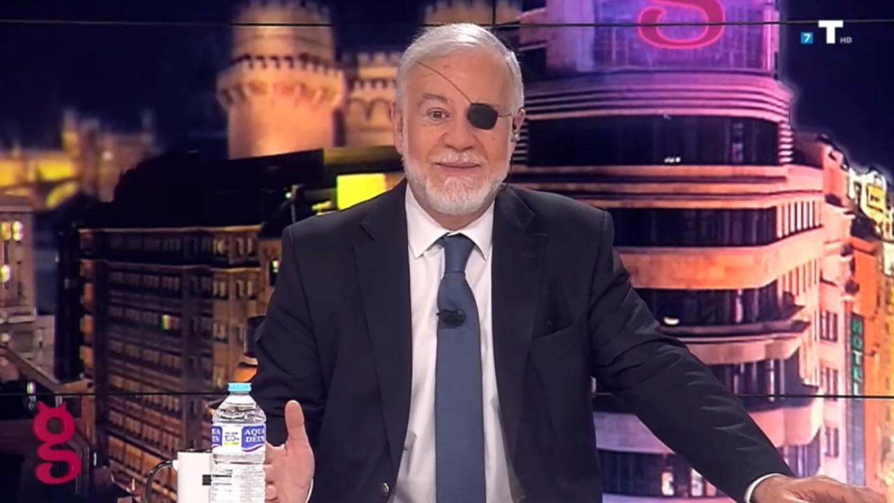 Pues ya está el hermanísimo en el banquillo