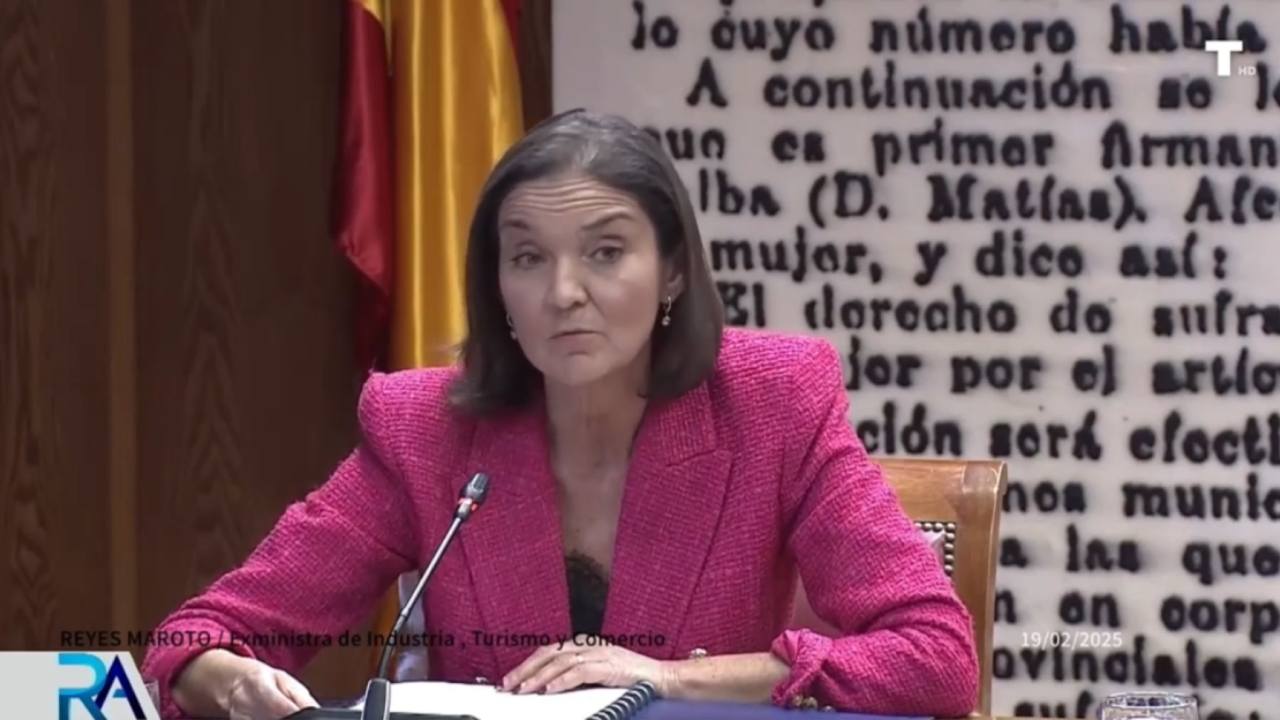 El exdirector de gabinete de Reyes Maroto se reunió con los principales miembros de la trama de hidrocarburos