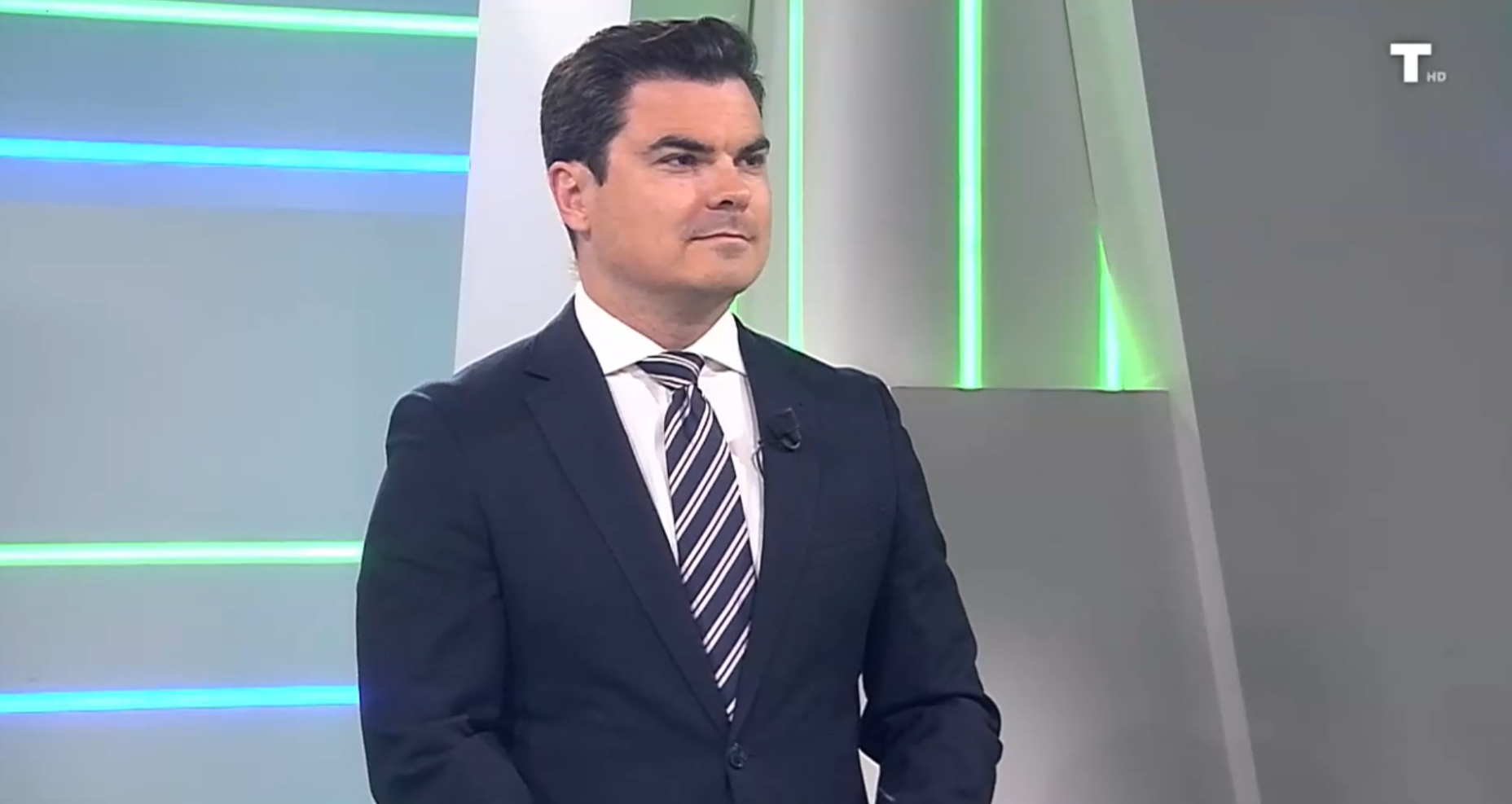 Trump baja el tono con los aranceles y alcanza un acuerdo con Reino Unido