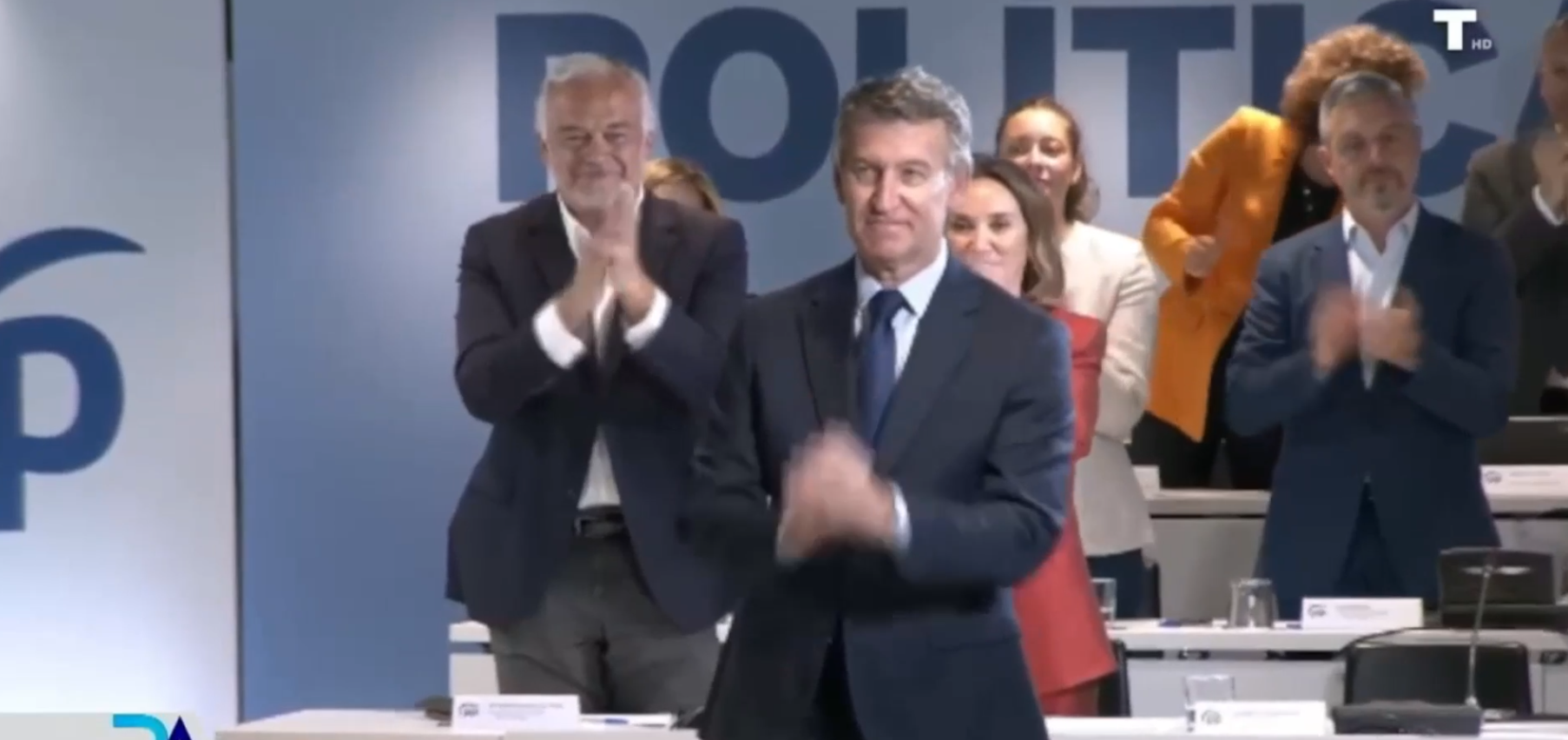 Feijóo anuncia la renovación de la cúpula del PP para estar listos ante un posible adelanto electoral