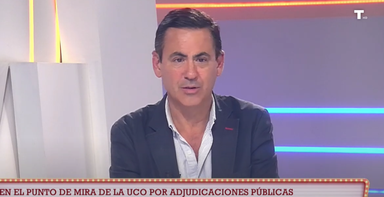 Raúl Ramírez hace un repaso por los oscuros pasados de los hombres de confianza de Sánchez