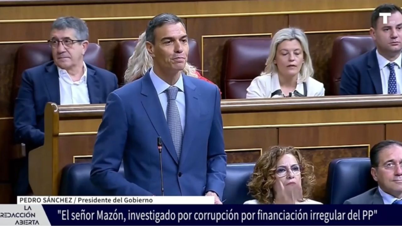 SÁNCHEZ lanza un BULO contra MAZÓN, al que acusa de estar siendo investigado por financiación irregular del PP
