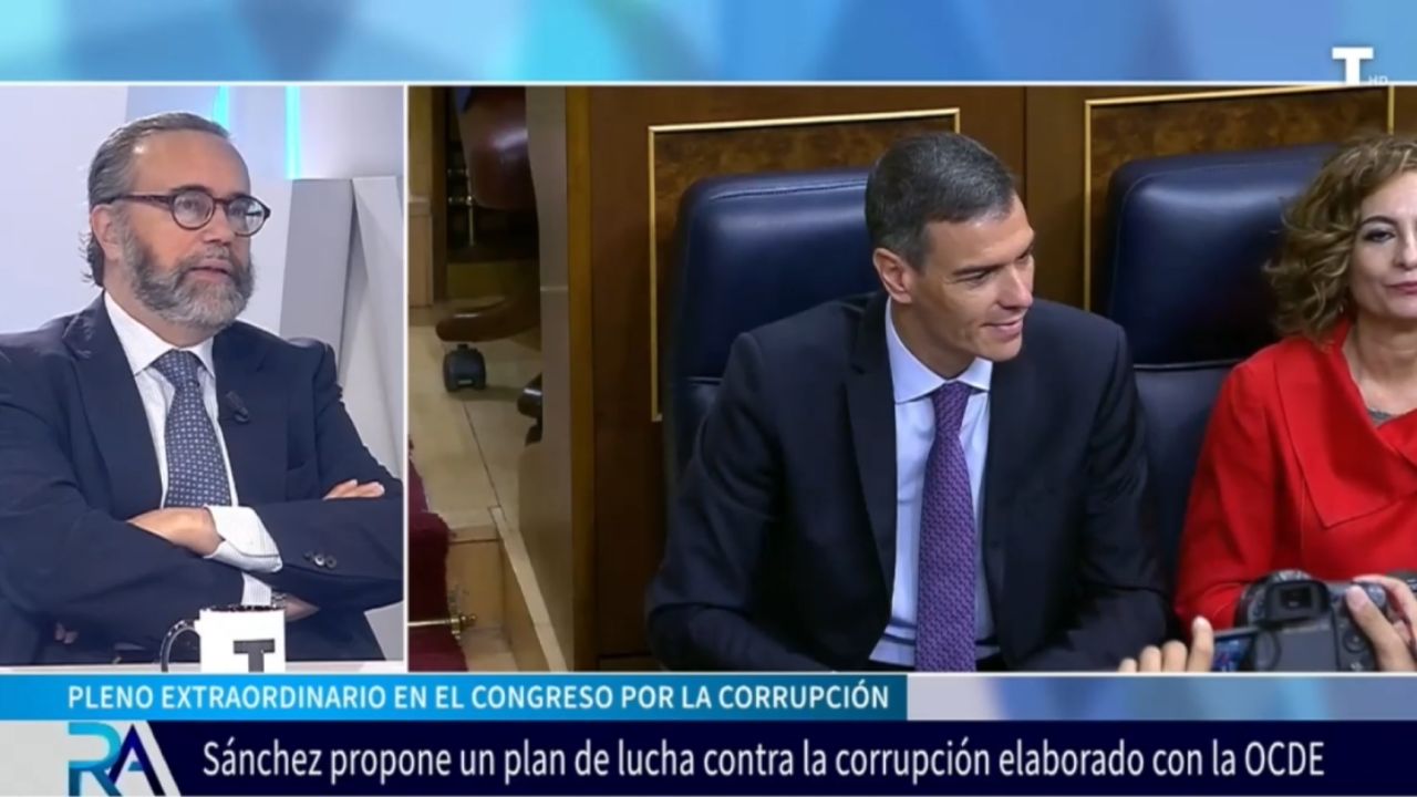 SÁNCHEZ no tira la «toalla». José María Sánchez (VOX): «Tiene una caradura monumental y no tiene reparo en mentir»