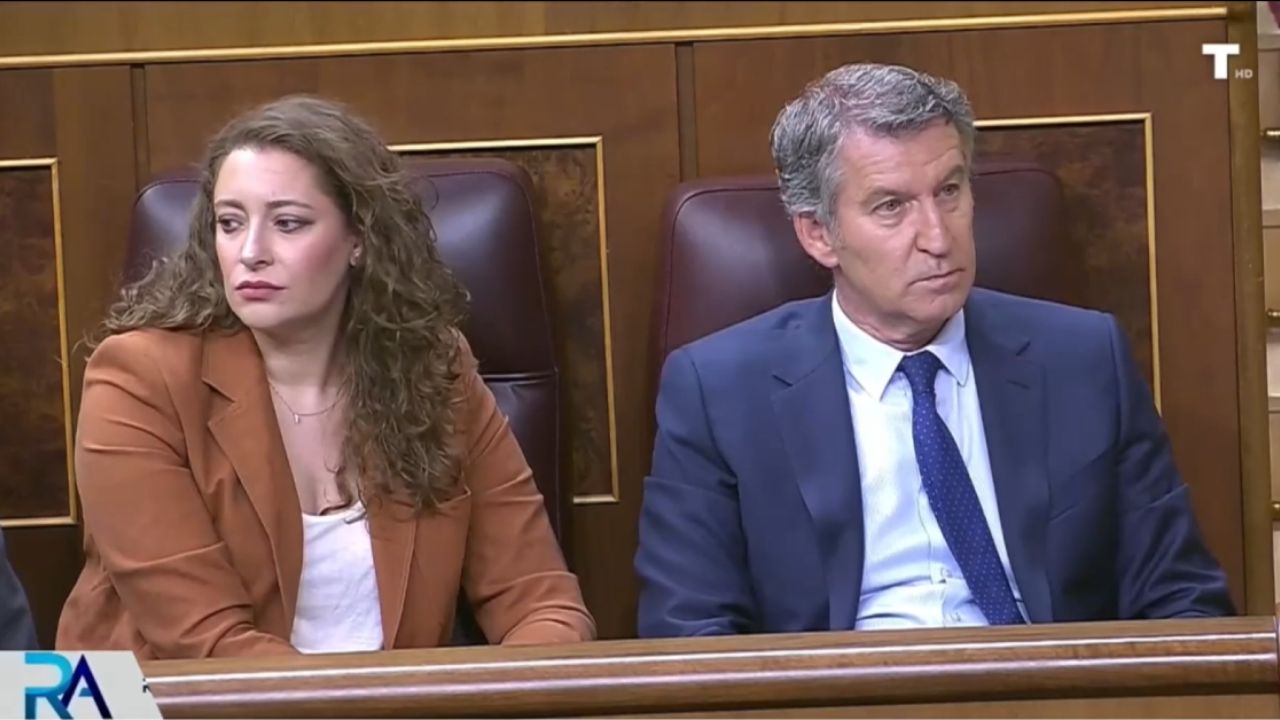 Cabreo del Gobierno con Feijóo por aludir en el Congreso a los prostíbulos del suegro de Sánchez