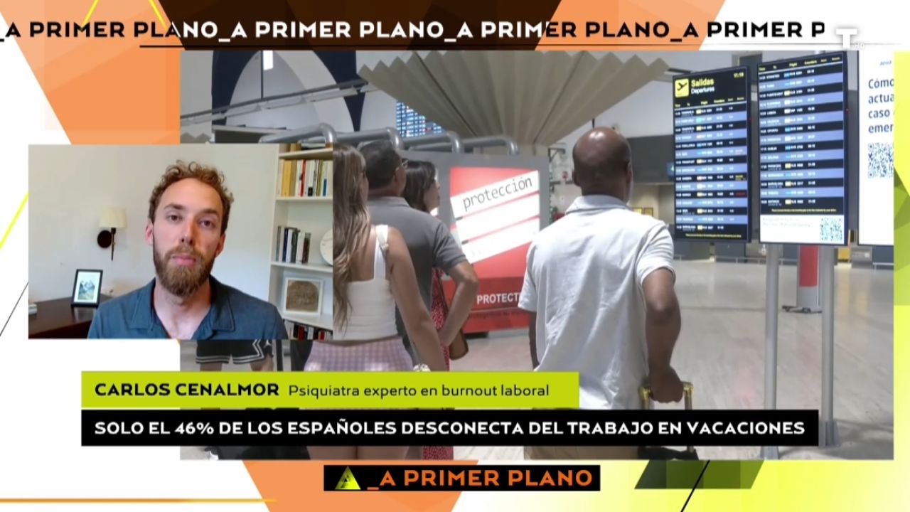 “Da igual que estés en una playa paradisíaca” Esto es lo que NO debes hacer para desconectar, según un psiquiatra 