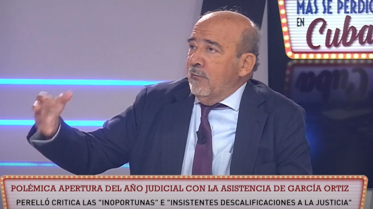 APERTURA DEL AÑO JUDICIAL. José Luis Balbás: «Álvaro, vas contra la democracia española. Da asco verlo sentado junto al Rey»