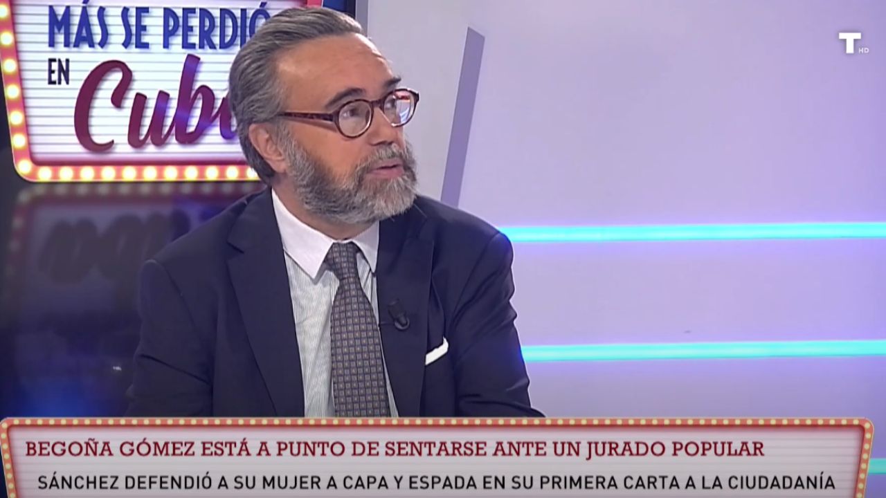 ATAQUES A PEINADO POR BEGOÑA GÓMEZ. José María Sánchez (VOX): «No he visto nunca querellarse a un acusado contra un juez»