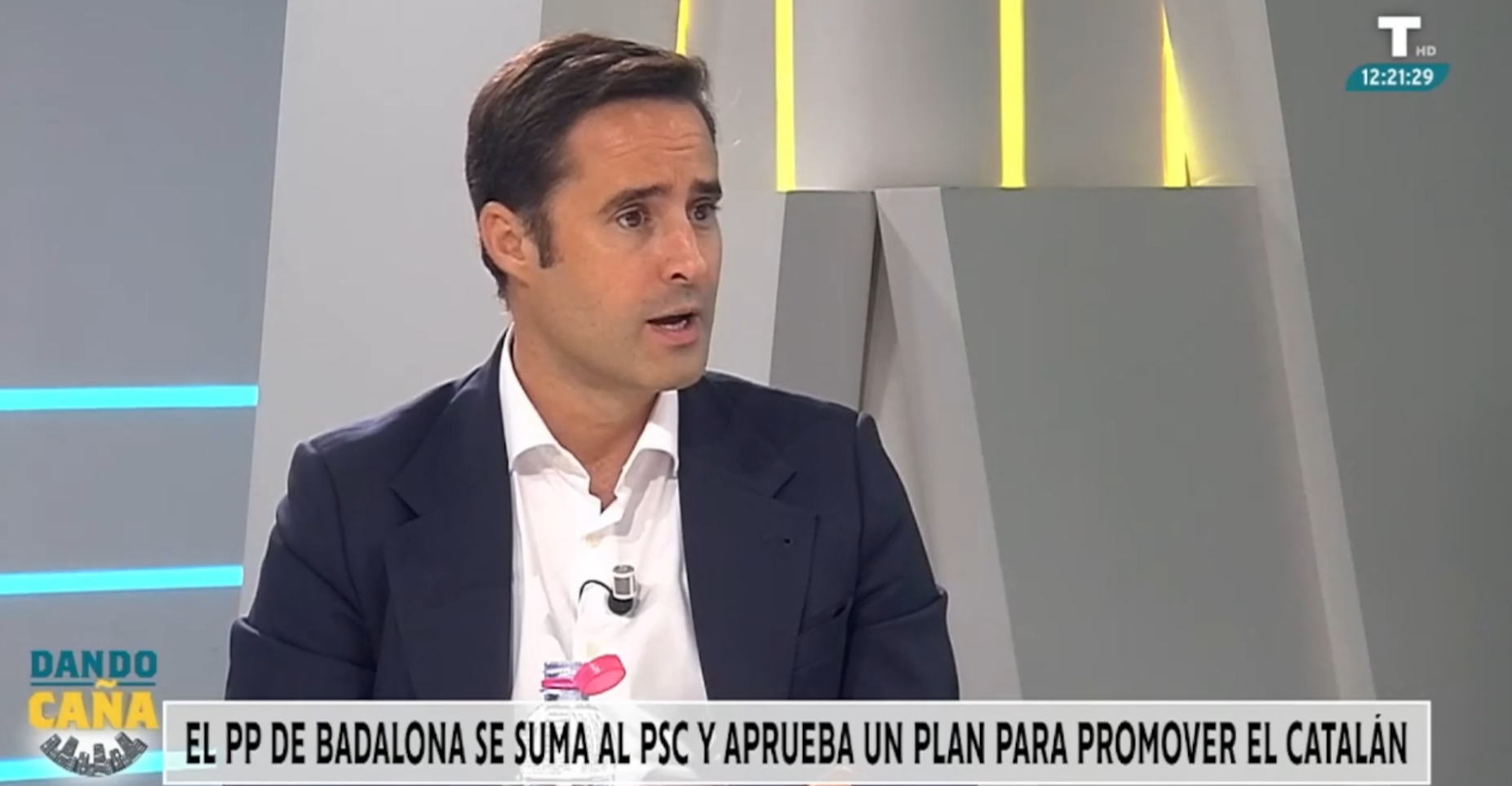 El PP de Badalona se une al PSC y aprueba un plan para promover el catalán
