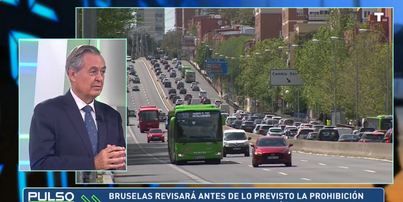 Bruselas revisará antes de lo previsto la prohibición de vender coches de combustión para 2035