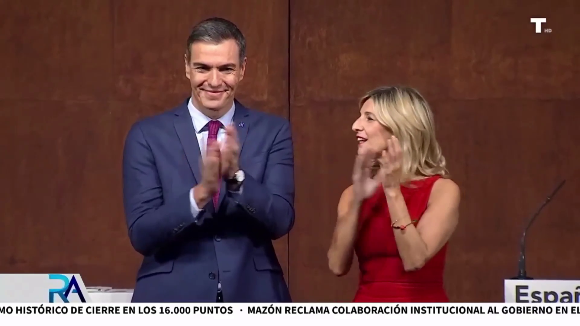 Sánchez y Díaz planean ir juntos en 33 provincias para intentar arañar escaños al PP