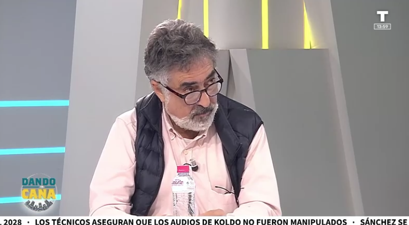 «Impresentable», así califica Luis del Pino a la situación que está viviendo el Rey emérito