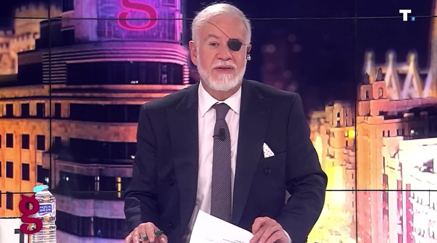 Los medios de comunicación vendidos al poder… ellos sabrán por qué