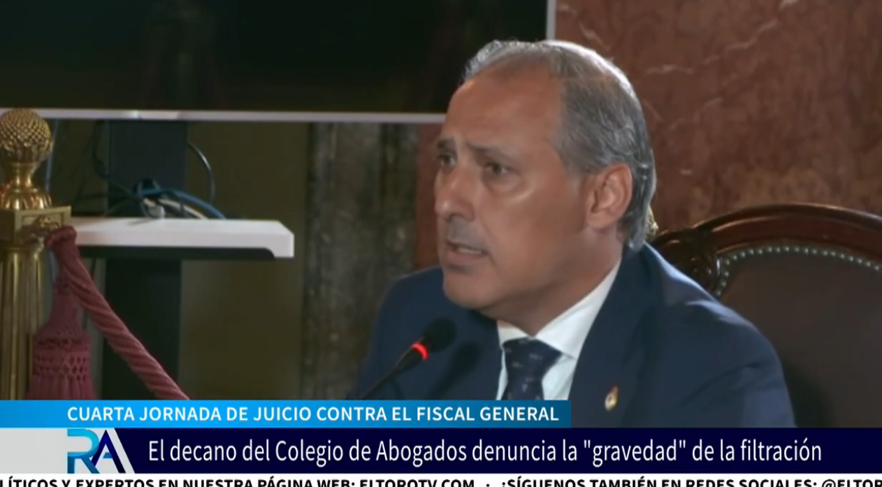 «Nunca había visto nada igual»: el decano del Colegio de Abogados sorprende en el juicio contra el Fiscal