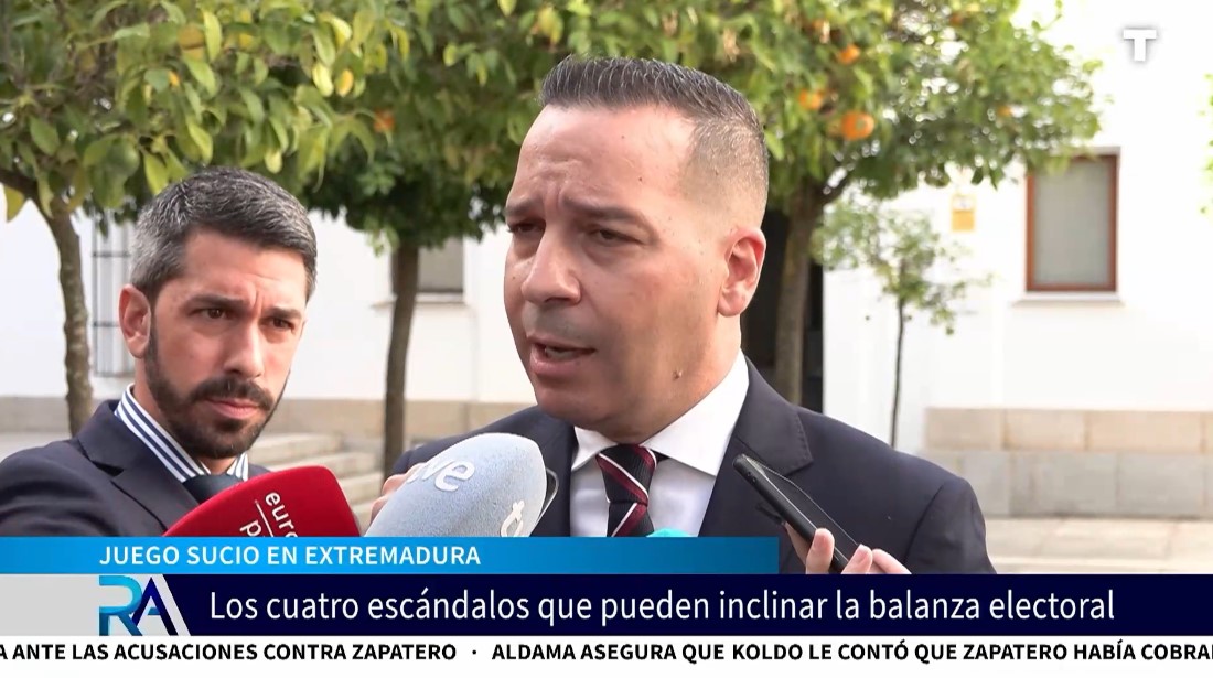 Juego sucio en Extremadura: Los cuatro escándalos que pueden inclinar la balanza electoral