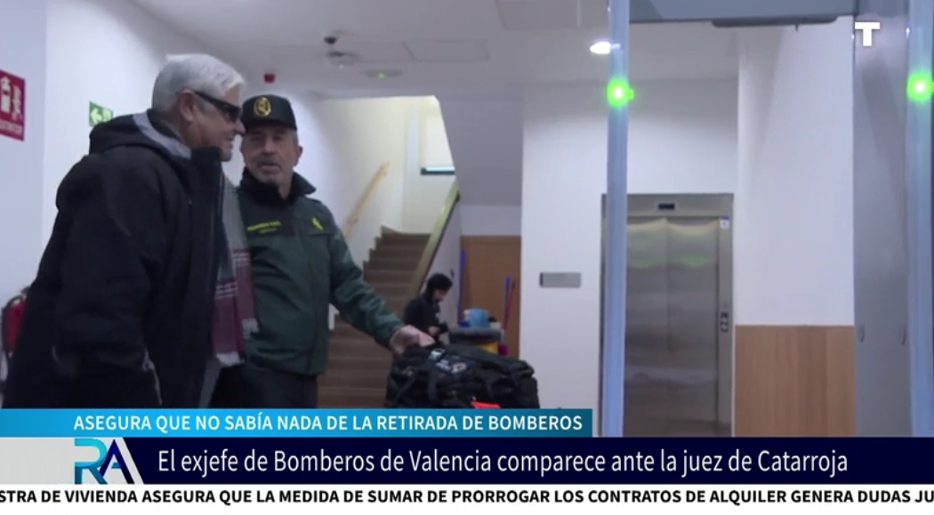 El exjefe de Bomberos asegura que no sabía nada de las retirada de efectivos del Barranco del Poyo