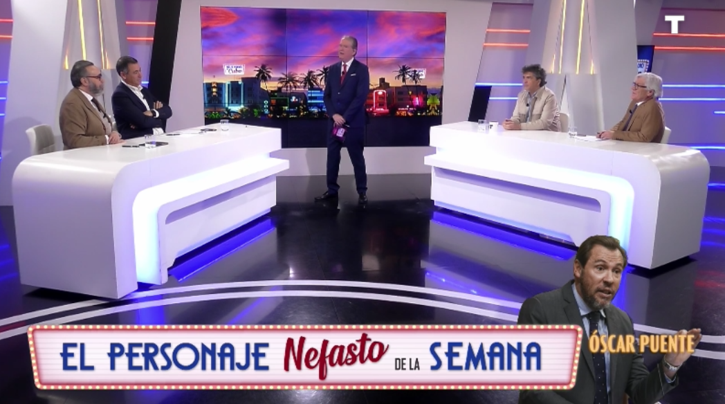 El Personaje Nefasto de la Semana: Empatan Sánchez y Puente por la muerte de 45 personas por el estado de la vía ferroviaria